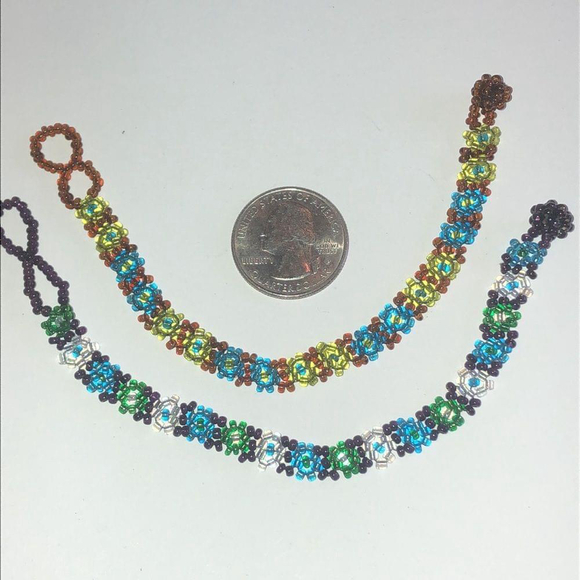 Lot of 2 Vintage Boho Seed Bead Flower Beaded Bracelets - Picture 5 of 7